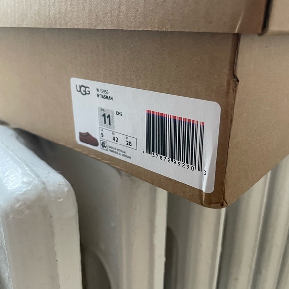 UGG Tasman Chestnut size 11 - Picture 2 of 4